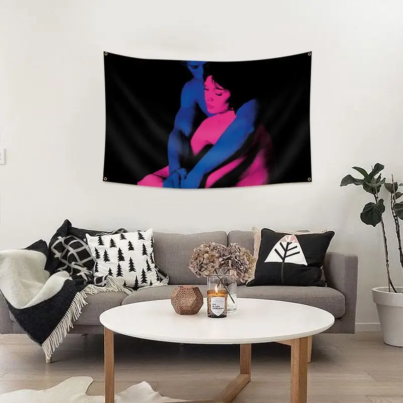 VIKAMA Neon Couple Art Tapestry, Retro Glow Wall Hanging, Polyester Wall Decor Living Room Bedroom Bar Home Decoration