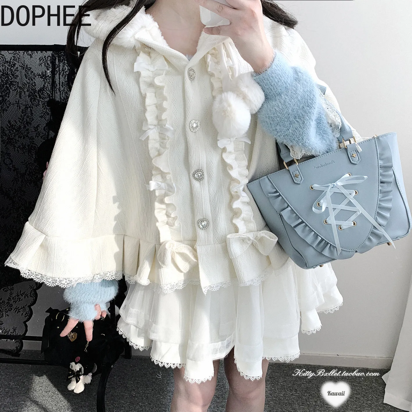 

Оригинальное японское осенне-зимнее пальто-накидка в стиле принцессы, утепленное бархатное, элегантное, с кружевным капюшоном, пончо с бриллиантами и пуговицами в форме сердца, куртка-летучая мышь