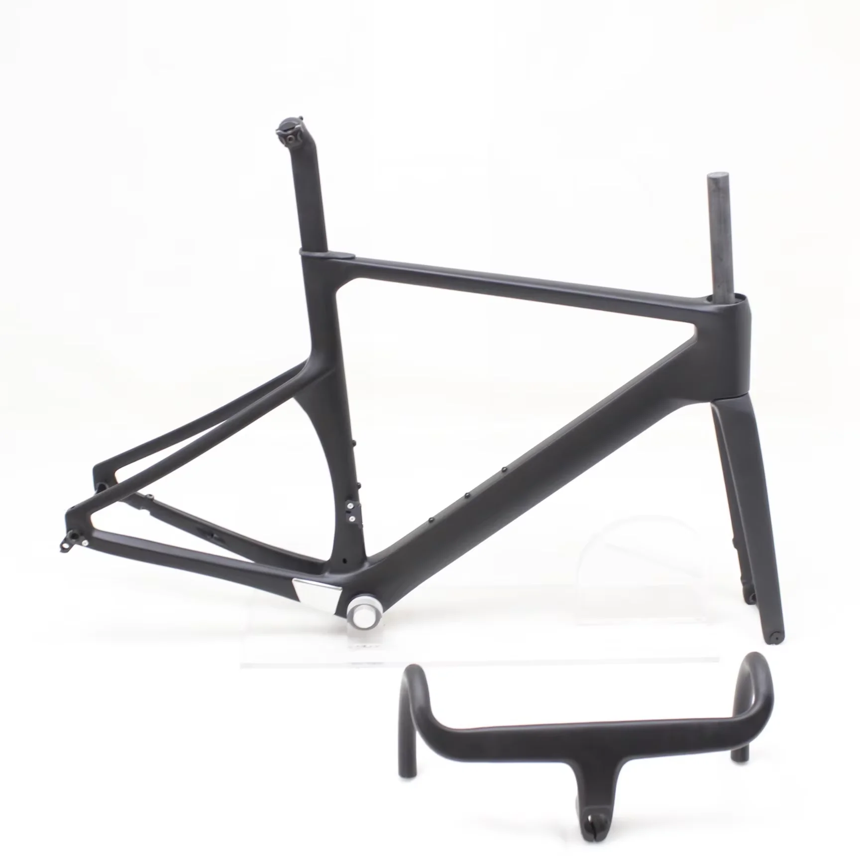 

Карбоновая рама шоссейного велосипеда F16 2025 Di2/механическая совместимая легкая гоночная велосипедная рама F14 с полной внутренней маршрутизацией EU DPD