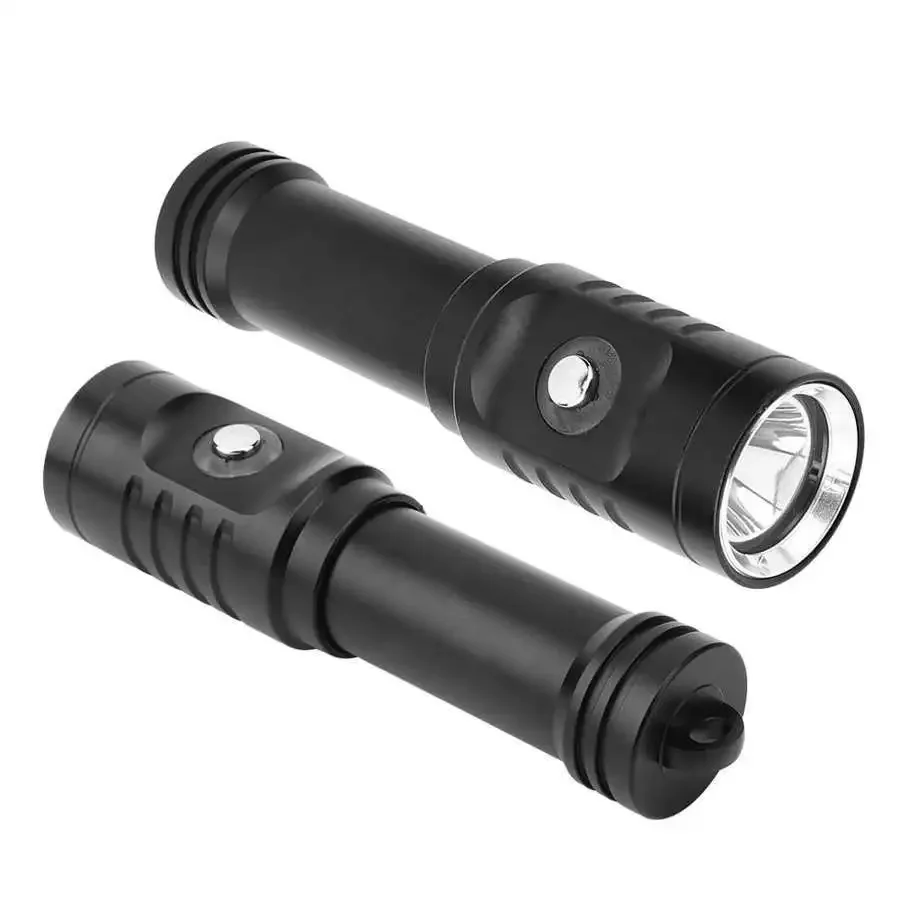 Small and compact L2 diving LED flashlight for both water and land use