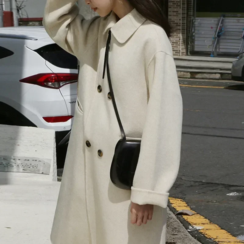 

Hepburn style small cashmere woolen coat women's autumn and winter medium and long loose cocoon wool coat