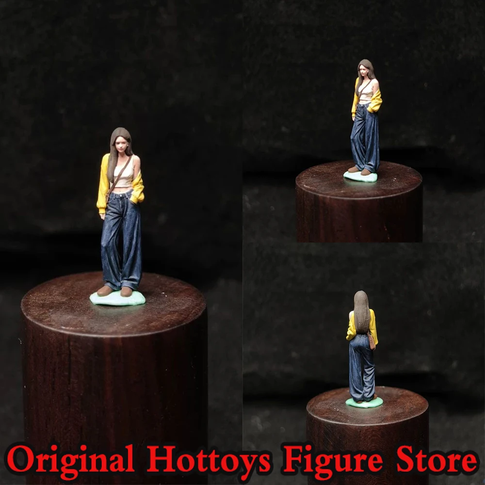 

1/64 Scale Female Soldier Youthful Beautiful Girl Mini Painting Sculpture Full Set About 2.7cm Action Figure Model Collection