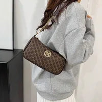 1pc French Retro Underarm Bag For Women, New Letter Print Small Square Crossbody Shoulder Bag With Adjustable Strap & M Logo, Zipper Closure, Suitable For Commuting & Casual Outings, Light Brown/White/Black, Multifunctional Handbag, Fashion Accessory, Ele - Image 5
