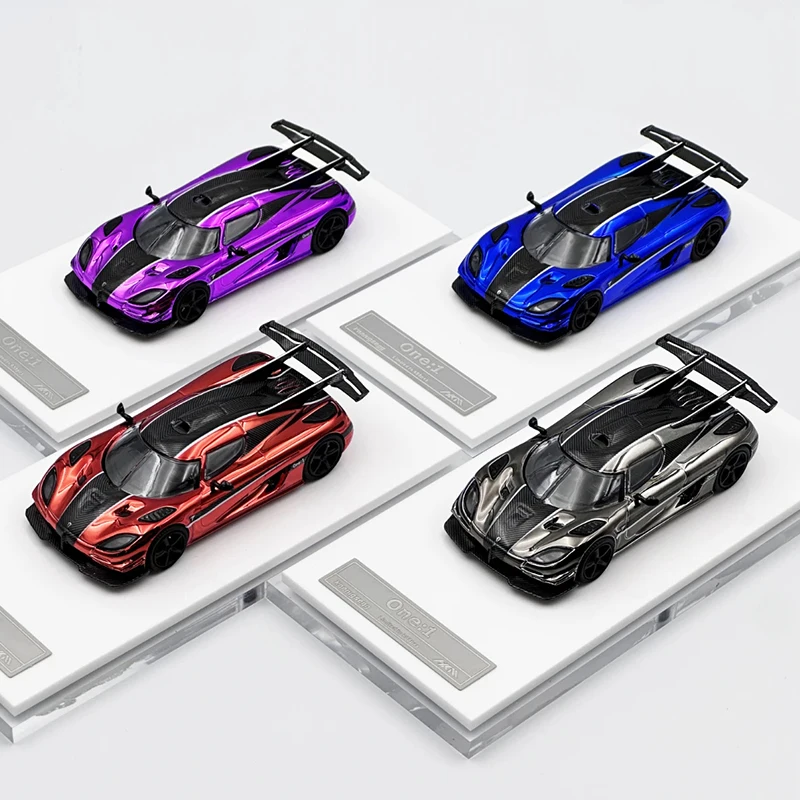 In Stock 1:64 HKM Agera ONE 1 Chrome Carbon Diecast Diorama Car Model Collection Miniature Toys