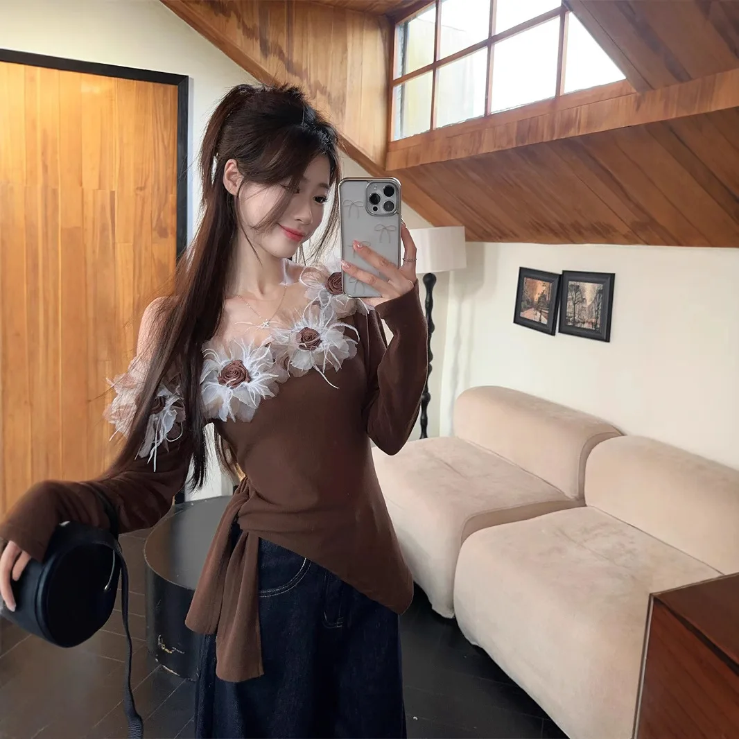 

High Quality Hot Selling Wholesale One Collar Flower Splicing T-shirt Autumn Slim Fit Strap Slimming Off Off Shoulder Top Women