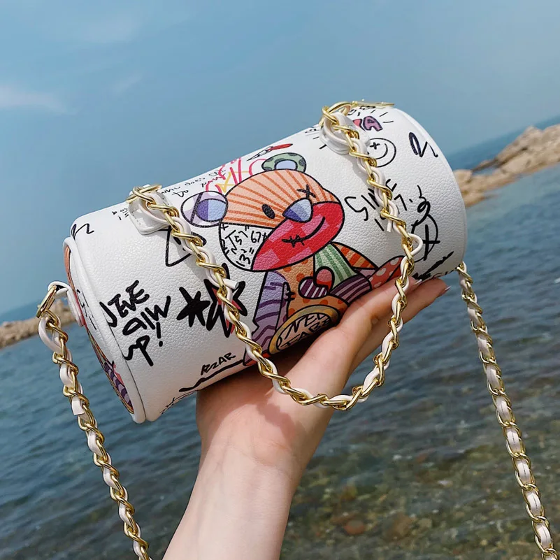 2023 new Cartoons Graffiti Cylindrical Pu Leather Zipper Crossbody Bags For Women Chain Shoulder Handbags And Purses Lady