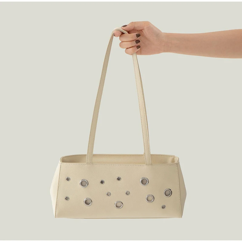 Metallösen-besetzte PU-Schultertasche, rechteckige Nieten-Handtasche für Damen, koreanische minimalistische Mode-Freizeit- und Arbeits-Tasche – Detail 13