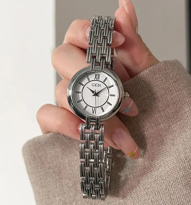 Watch for women retro simple Round dial bracelet high beauty gold bracelet waterproof quartz watches