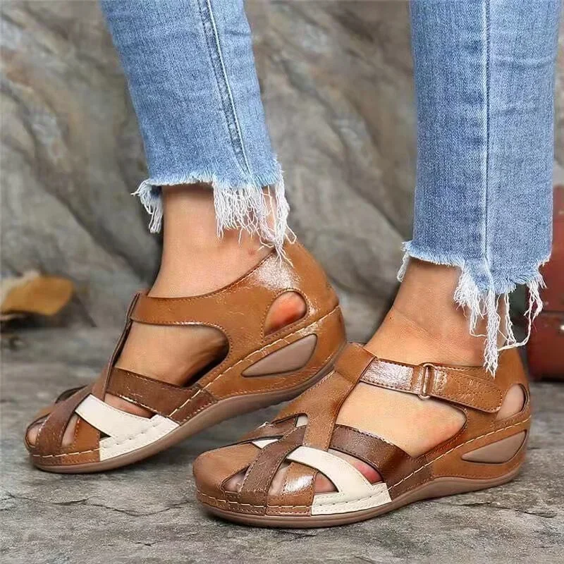 Durchbrochene Damenschuhe neue Sommer Vintage runde Zehen Keil Damen römische Schuhe Cross-Buckle Damen Sandalen