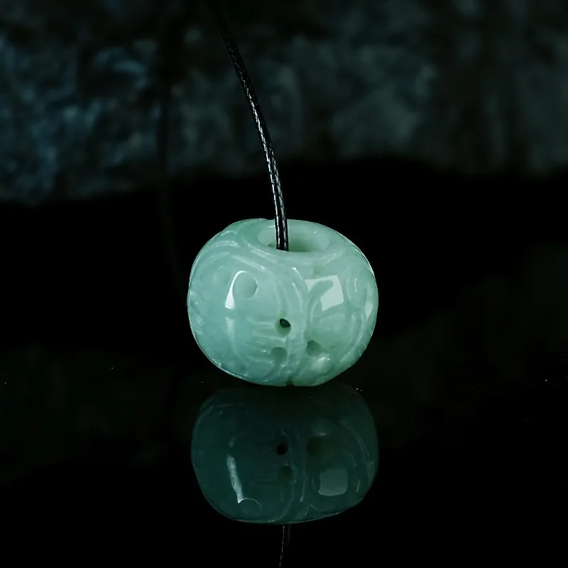 Natural Real Emerald Jade Openwork Carving Flower Pendant Myanmar Jadeite Necklace Jewelry Charm Designer Lucky Gift Women Men