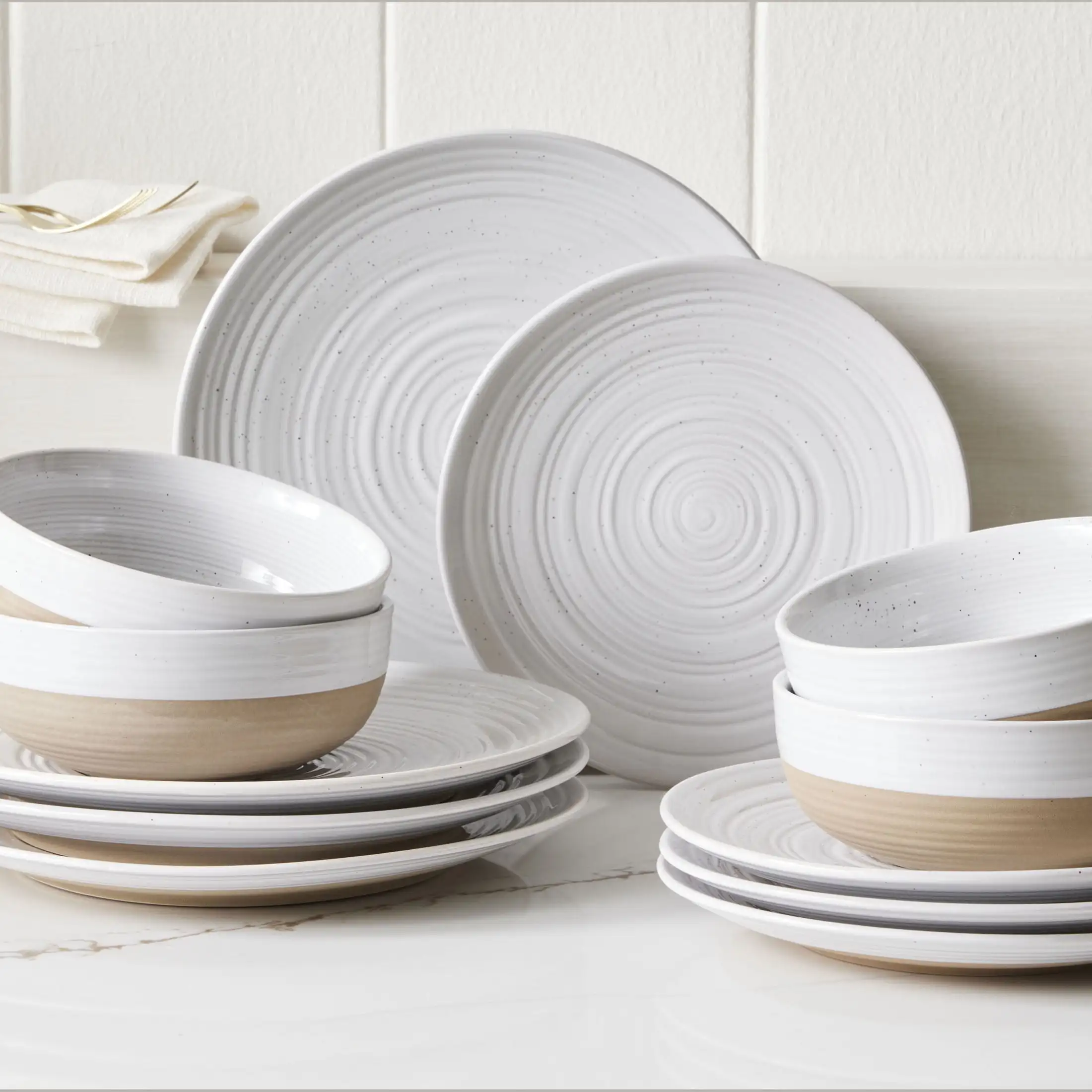 

Abbott Stoneware 12-Piece Dinnerware Set