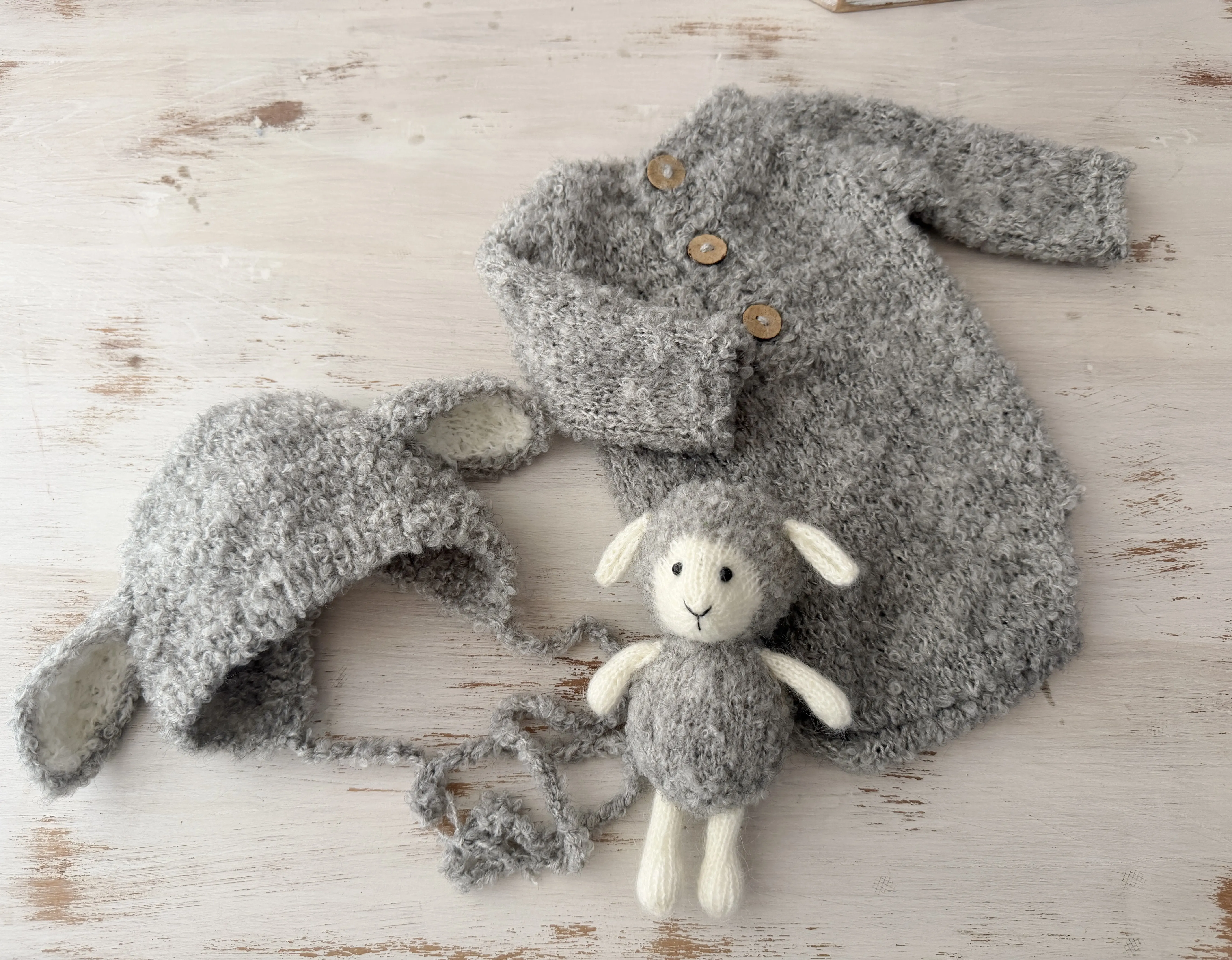 Accessori per Fotografia Neonatale: Set di Abbigliamento in Maglia Fatto a Mano con Cappello e Pecora, 3 Pezzi per Servizi Fotografici di Neonati
