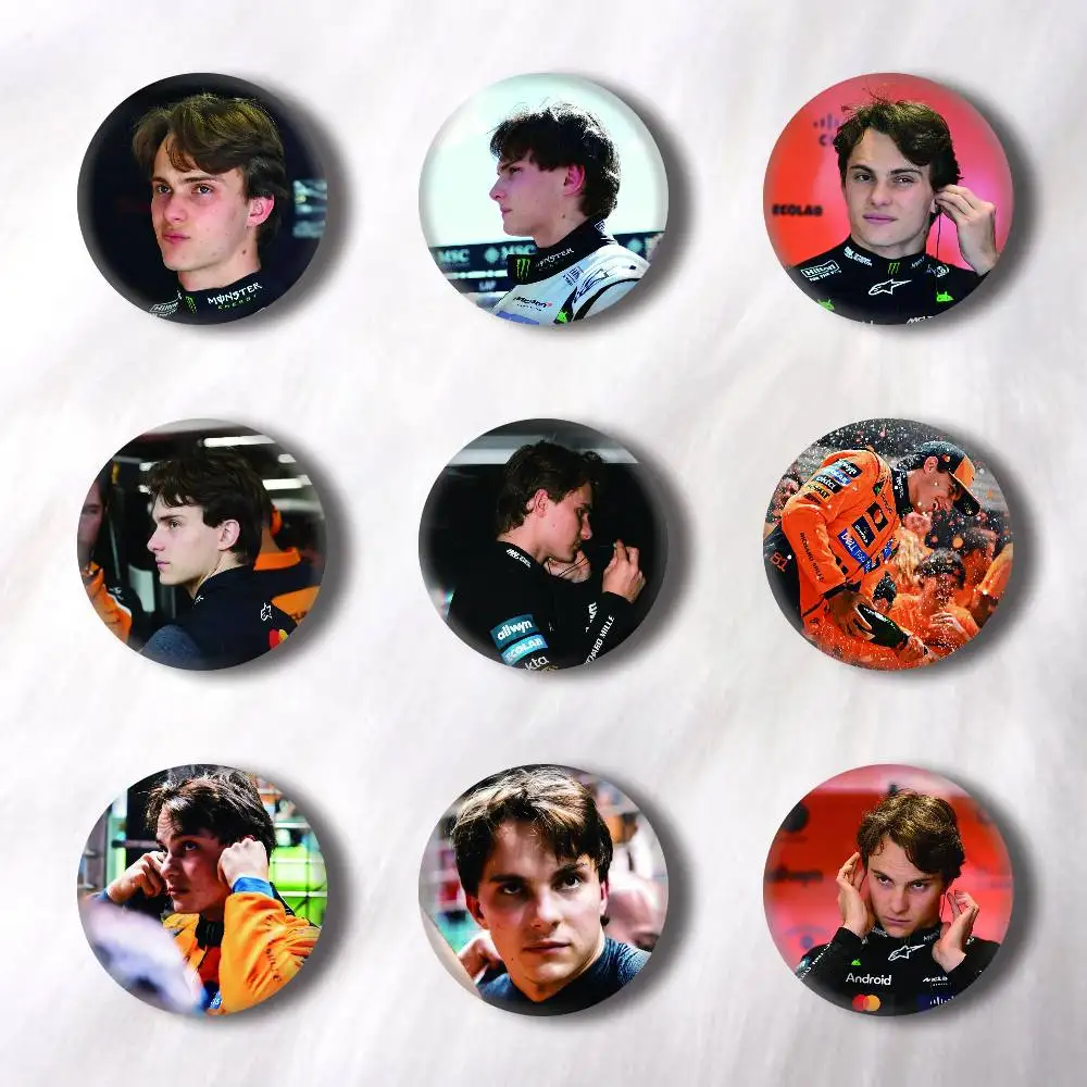 Racing O-Oscar 81 P-Piastri Pins Badges Round Laser Badge Brooch Clothes Backpack Accessories