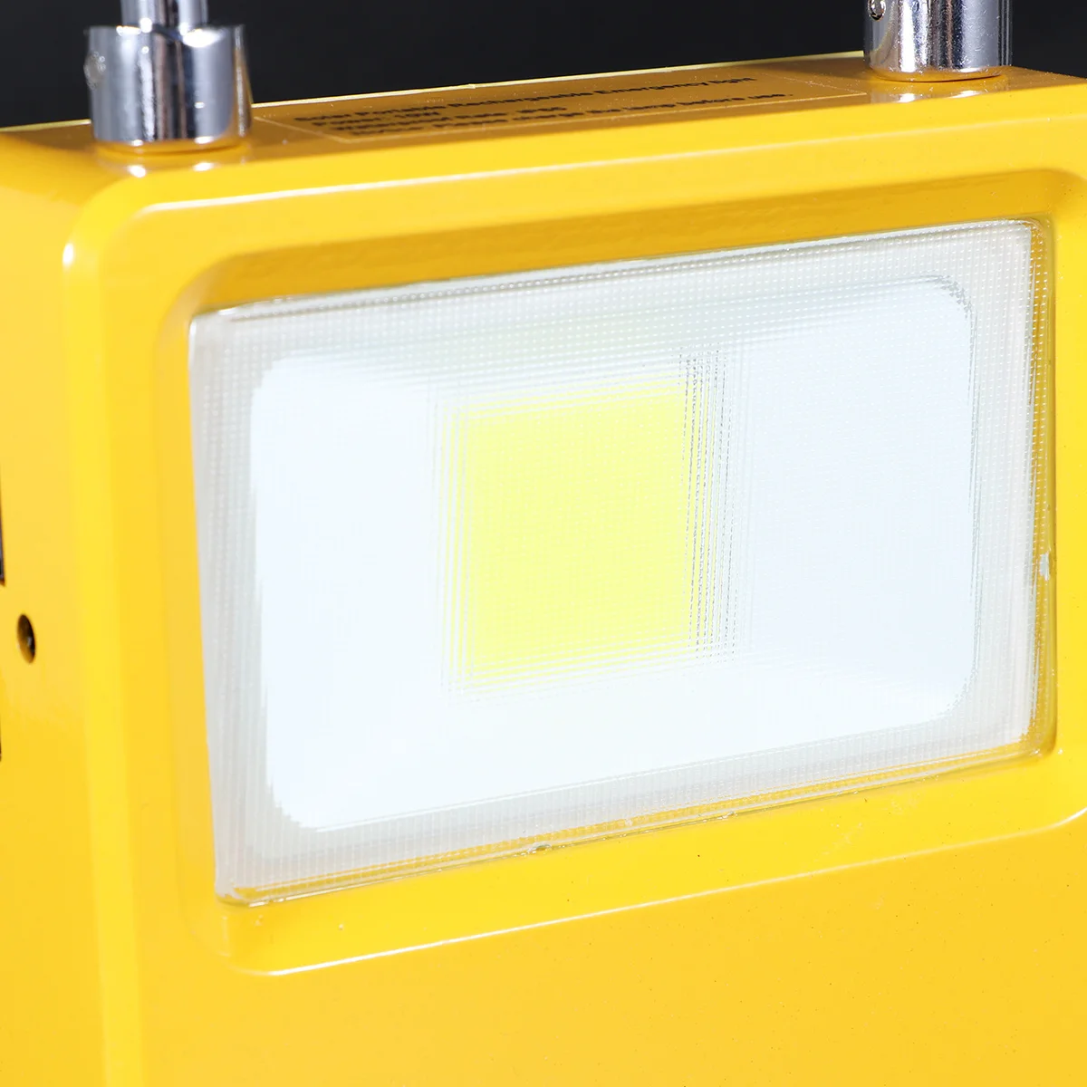 Solar Cob Work Light 10W 6000k White Emergency Lamp for Outdoor Camping Anti-Aging Burnt Wick Good Heat Dissipation