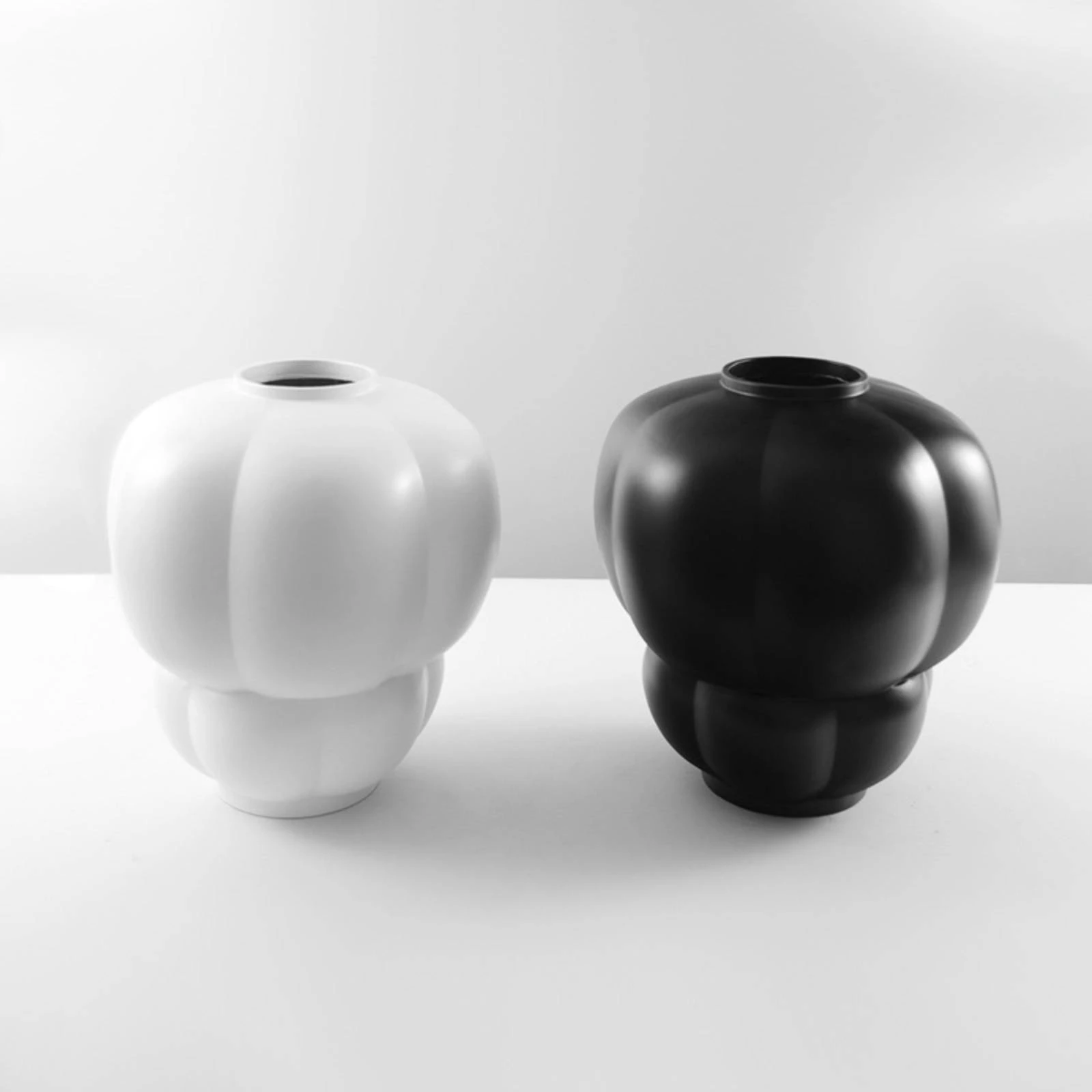 

2 Pieces Bubble Vase Minimalist Modern Ceramic Vase Home Decor for Dining Table, Showroom