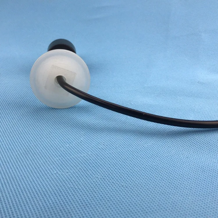 Liquid level plastic fuel tank sensor thread