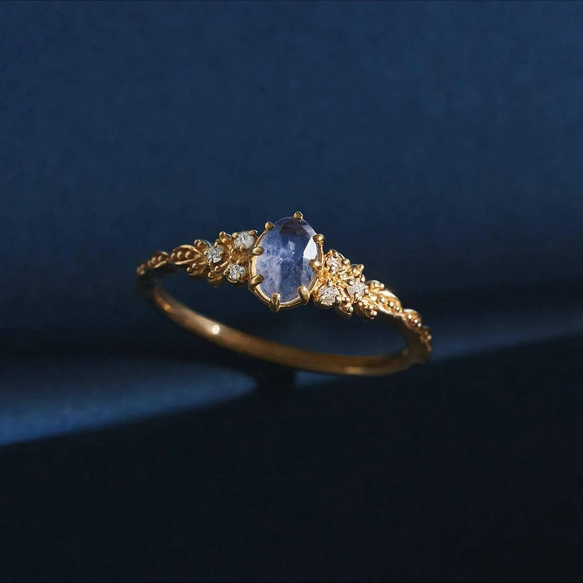 Blue stone oval ring, high-end niche adjustable fashion versatile ring jewelry gift