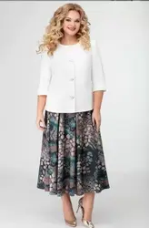 Plus size European and American oversized women's two-piece set with elegant heavy-duty design, printed dress with 3/4 sleeves