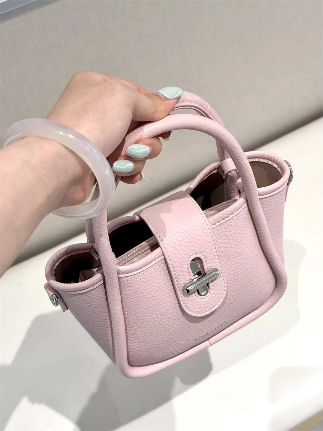 fashionable-pink-basket-bag-shoulder-crossbody-bag-mack-jennifer-summer-2026-new-style-casual-soft-leather-handbag-for-women