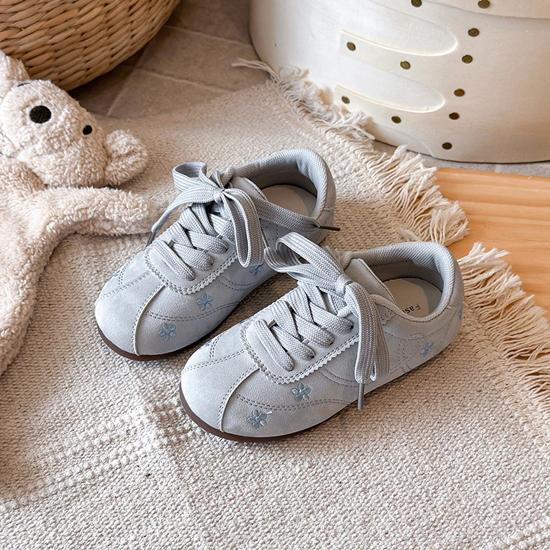 Toddler Girls Floral Print Trainers 2026 New Autumn Kid Barefoot Sneakers Soft Sole Comfort Chic Girls School Outdoor Daily Wear
