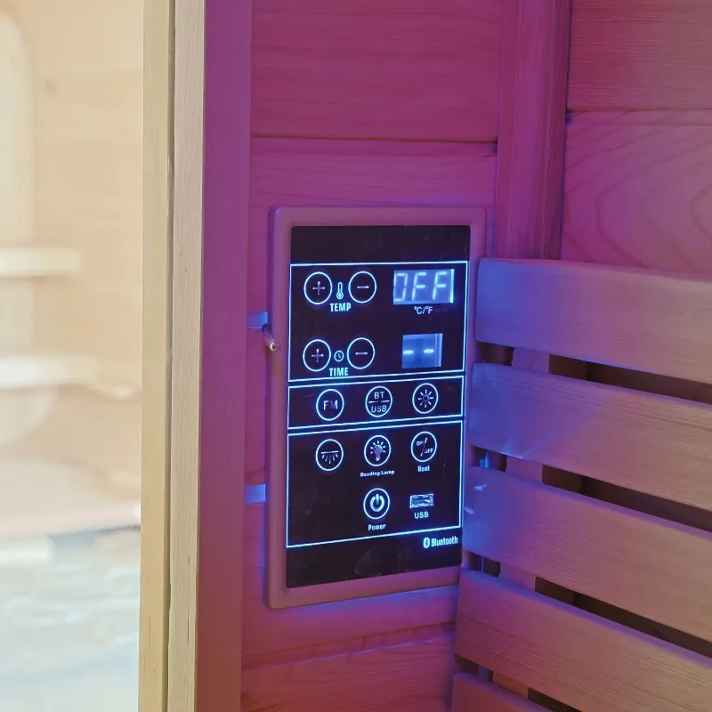 The computer control panel of the sauna accessories can be connected and controlled through the mobile phone.