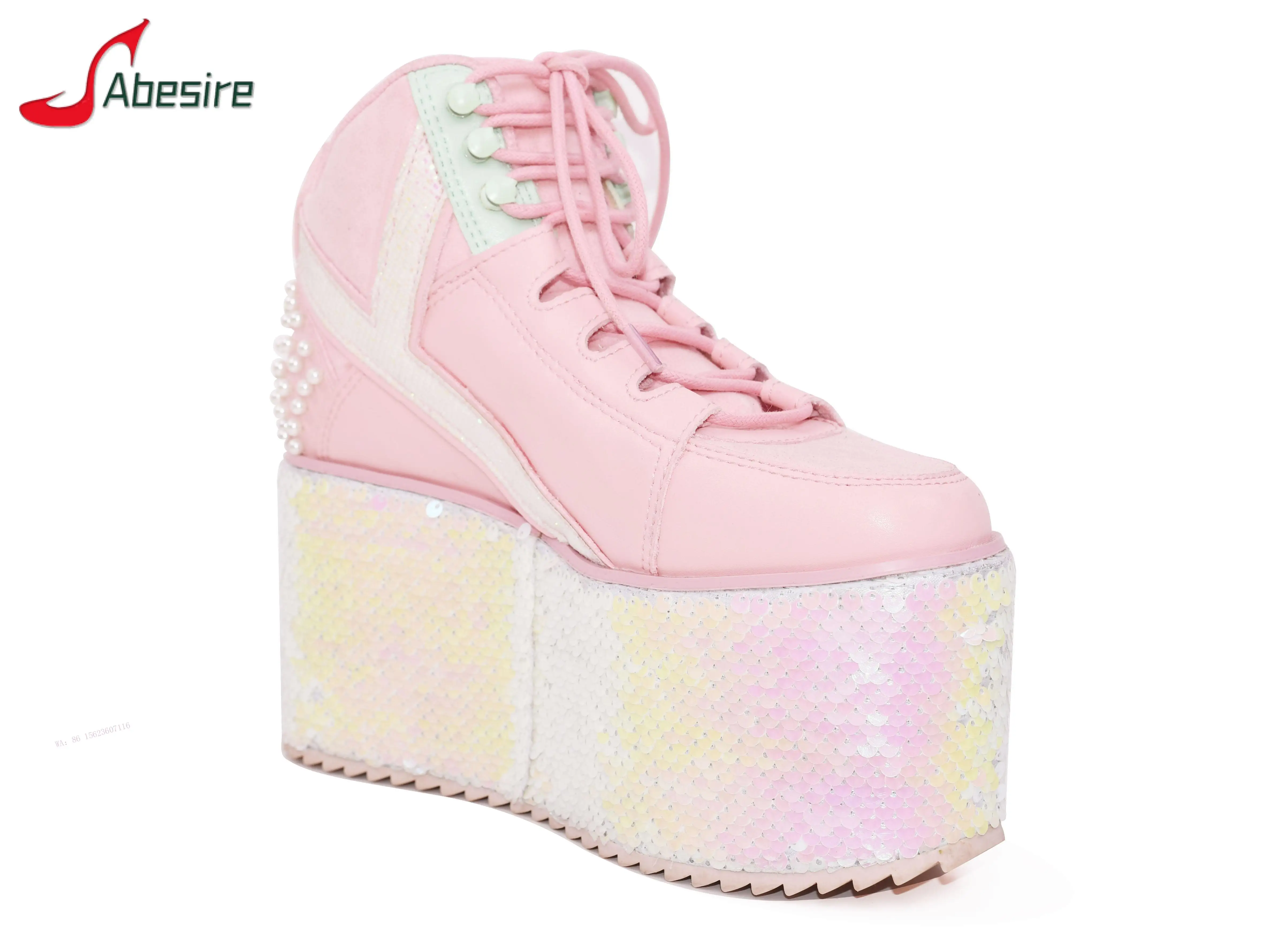 New Fashionable and Personalized Punk Style Embellished with Clouds and Moon Decoration Heightening Women\'s Platform Shoes