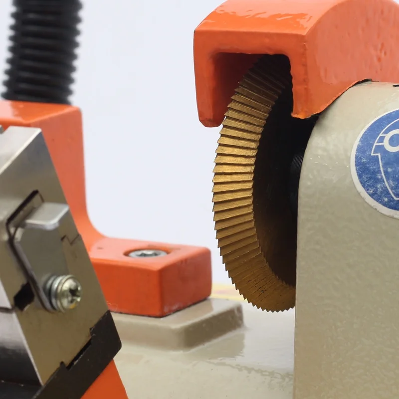 Commercial Key Cutter DF001 220V Port le Horizontal Key Duplicate Machine Double Sided Fixture DF-001 Key Cutting Machine