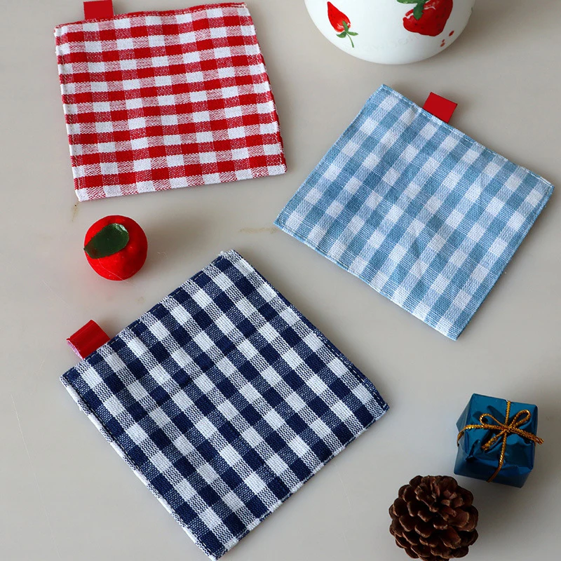 Linen Coasters Plaid Style Desktop Decorative Placemats Insulated Placemats Square Kitchen Table Decoration Christmas Gift