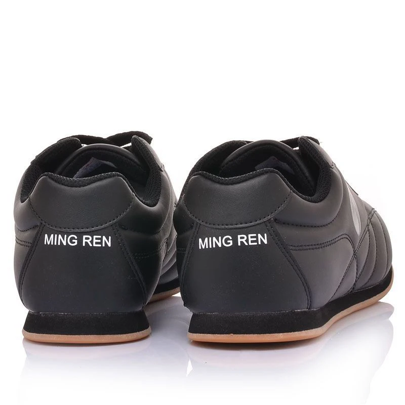 2025 New Chinese Kung Fu Shoes Martial Arts Shoes Leather Breathable Shaolin Taiji Karate Taekwondo Sneakers