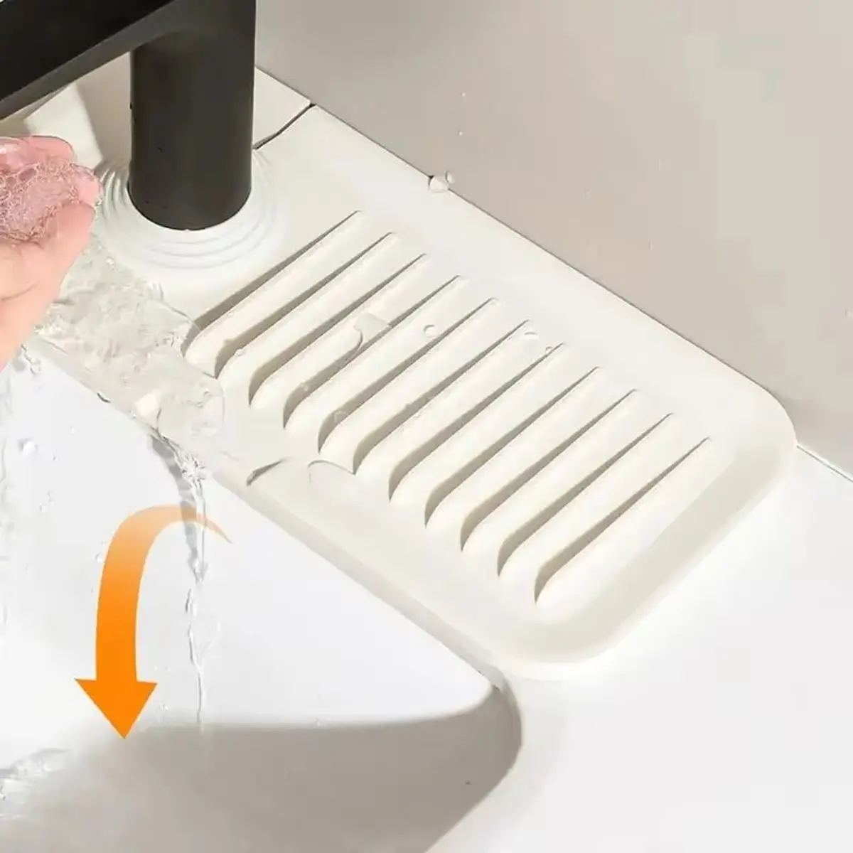 【frki】 Silicone Faucet Splash Guard Pad Slope Drip Catcher Tray Behind Sink Toilet Soap Storage Kitchen Bathroom Organizer