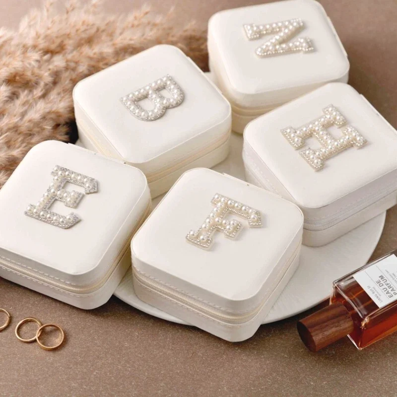 

Personalized Initials Pearl Letter White Pink Travel Leather Jewelry Box for Bridesmaid Bride To Be Gift Wedding Gifts for Her