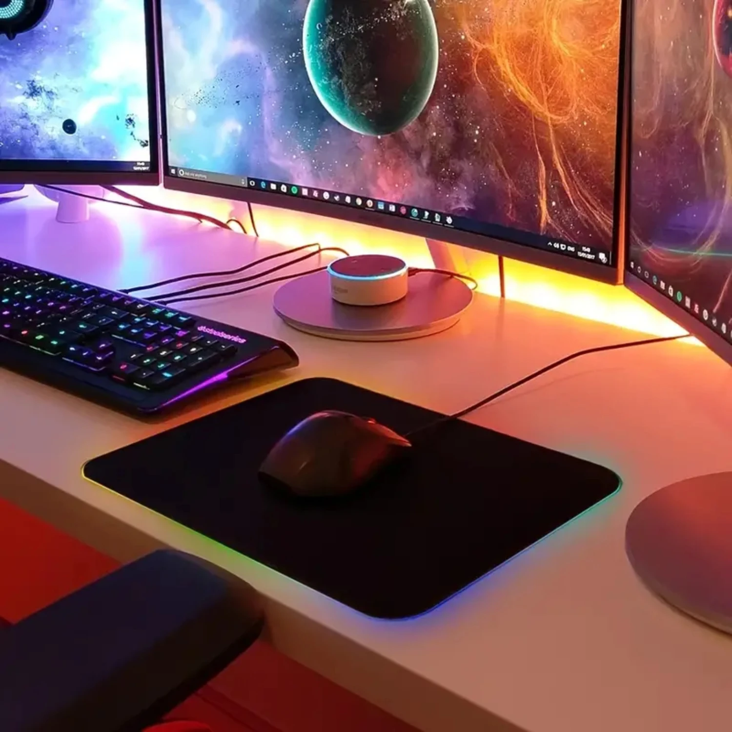 Alas Mouse Gaming Alas Meja Keyboard Ultra Halus dengan Mode Pencahayaan Alas Mouse Karet Anti Selip