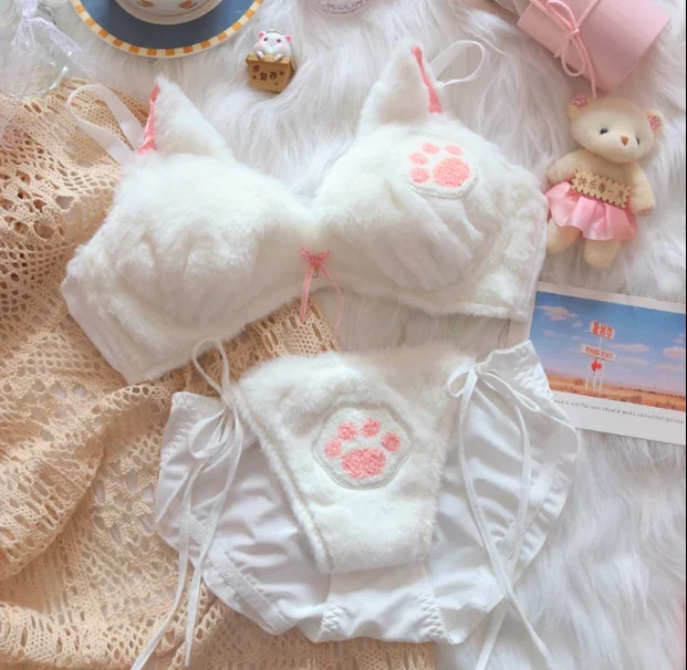 Sweet lolita Autumn and winter cat paw plush underwear for women comfortable and cute Japanese girl ears bra and panty set