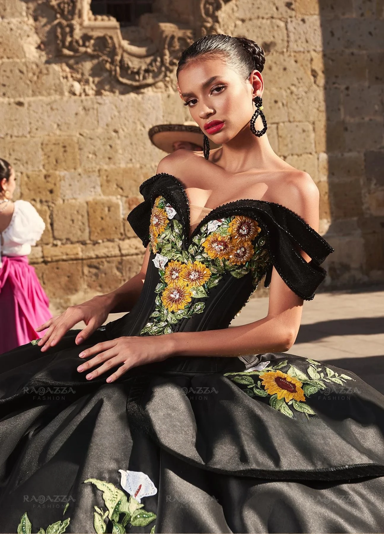 black and green quinceanera dresses Spaghetti Straps V Neck Velvet Bridesmaid Dress With Slit main image 0