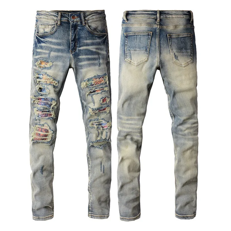 Jeans masculinos europeus e americanos rasgados e patchwork, jeans masculinos jovens com remendo elástico slim fit até o tornozelo