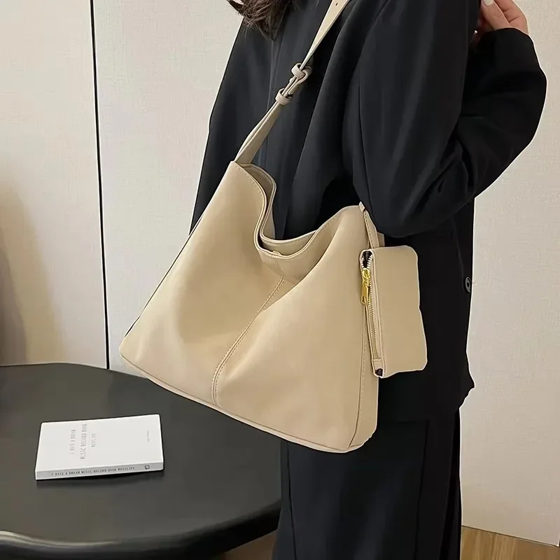 

Замшевые сумки на плечо большой вместимости, высококачественные швейные нитки, однотонные модные простые женские сумки через плечо для путешествий