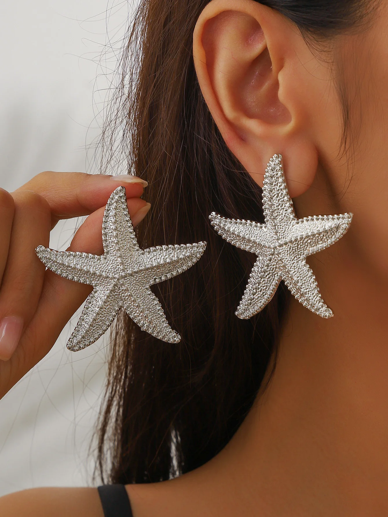 Woman's Creative Starfish Earrings Trendy Starfish Elements Simple Accessories For Seaside travel