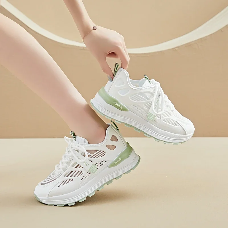 

Новая летняя модель 2024, дышащая сетчатая обувь, женские универсальные белые туфли, спортивная и повседневная обувь на толстой подошве Женская Обувь