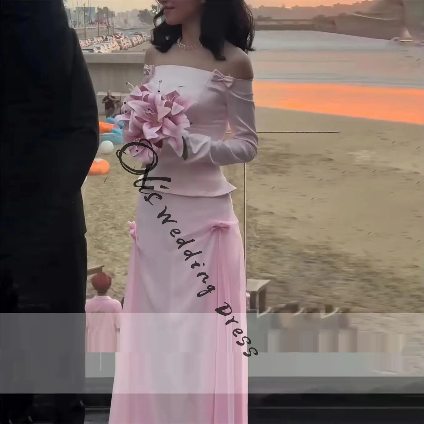 

customized Evening Dresses Long Sleeves Floor-Length Wedding Formal Occasion Prom Dress