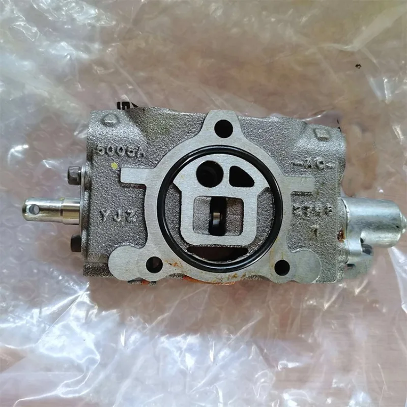 4120004032010 4120004032013 SDLG Grader G9165 G9180 Multi Way Valve Block