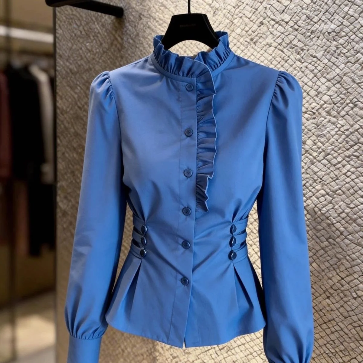Elegant Blue Shirt Women's Slim Fit Waist Cinched Stylish Commute Top High End Feelings All Match Spring 2026 Fashion
