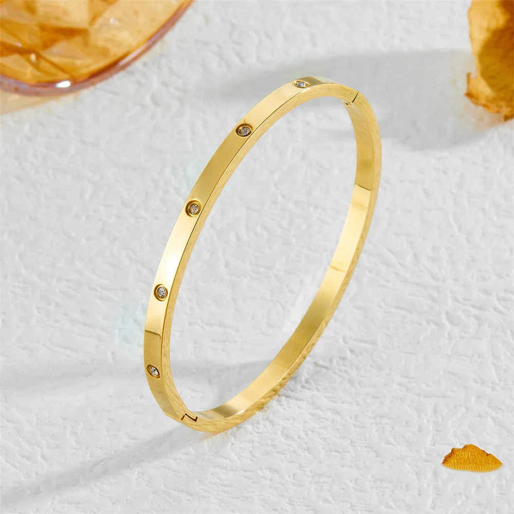 2026 Trendiges Titanstahl-Armband, stapelbar, römische Ziffer, Zirkon-Manschettenarmband für Frauen, luxuriöser minimalistischer Schmuck, Geschenk – Detail 7