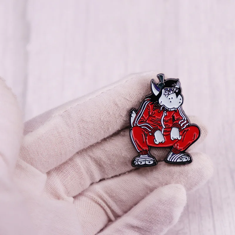 Vintage Classic Funny Enamel Pin Brooch Lapel Pins for Backpacks Badges Manga Brooches for Women Fashion Jewelry Accessories