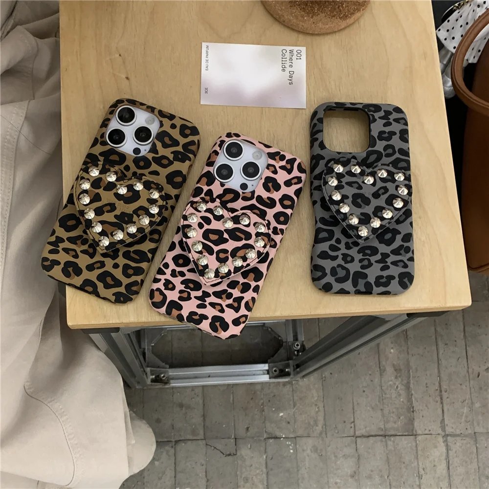

Y2K Stylish Leopard Print Leather Case For iphone 16promax Rhinestone Rivet Heart Holder Cover For iphone 13 14 Shockproof 15pro