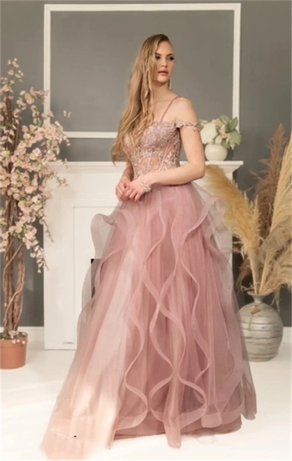 Annie Elegant Light Pink Wedding Dress Fluffy Tulle Embroidery Prom Dresses A-line Corset Bespoke Occasion Dresses