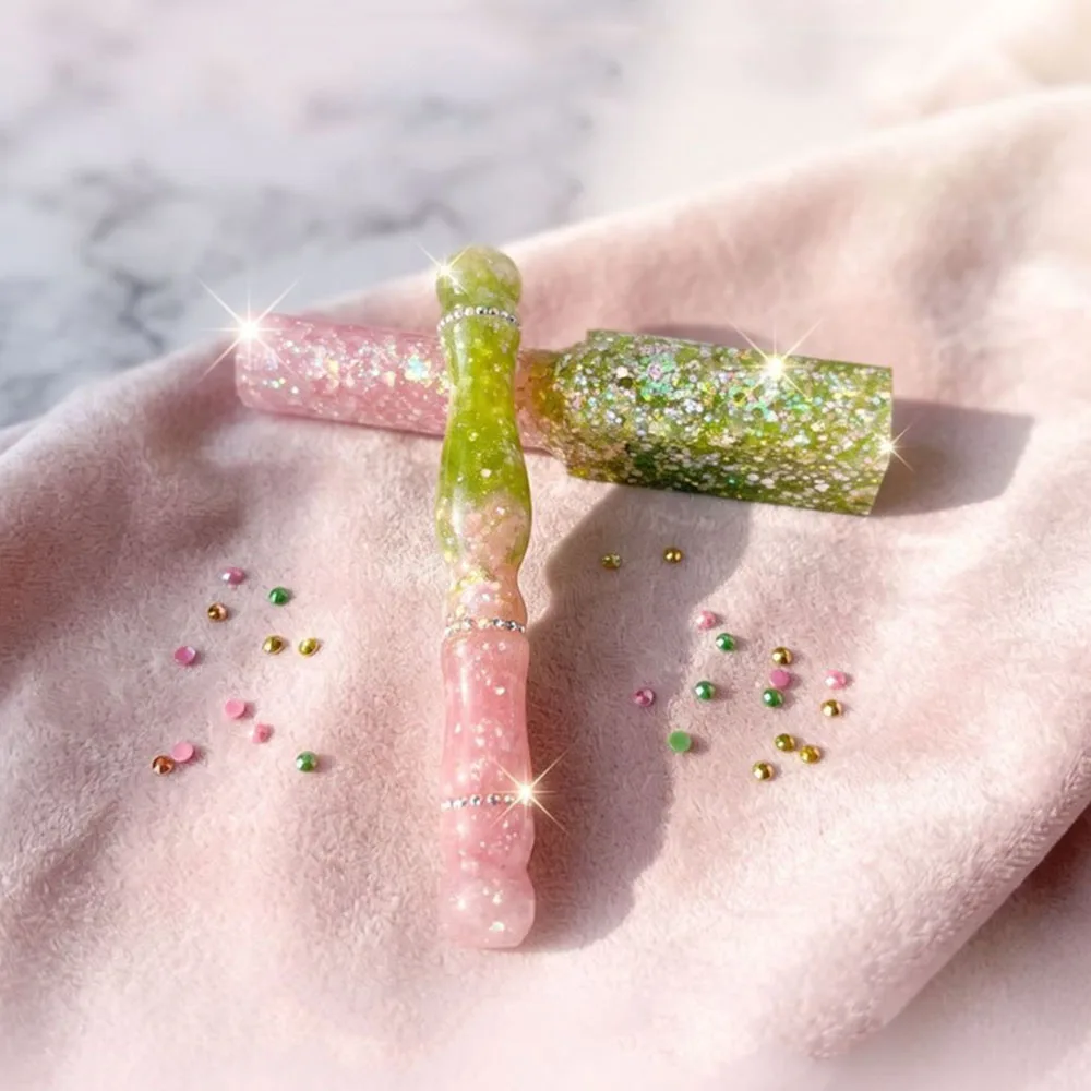 New Pink Green Gradient Glitter Flakes Diamond Painting Pen Rhinestone Embellished Handmade Resin Point Drill Pen DIY Diamond Ar