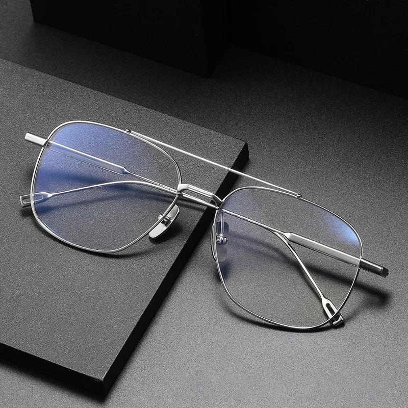 Retro fashion classic large frame pure titanium optical eyeglass frame for men with myopia can be customized with glasses