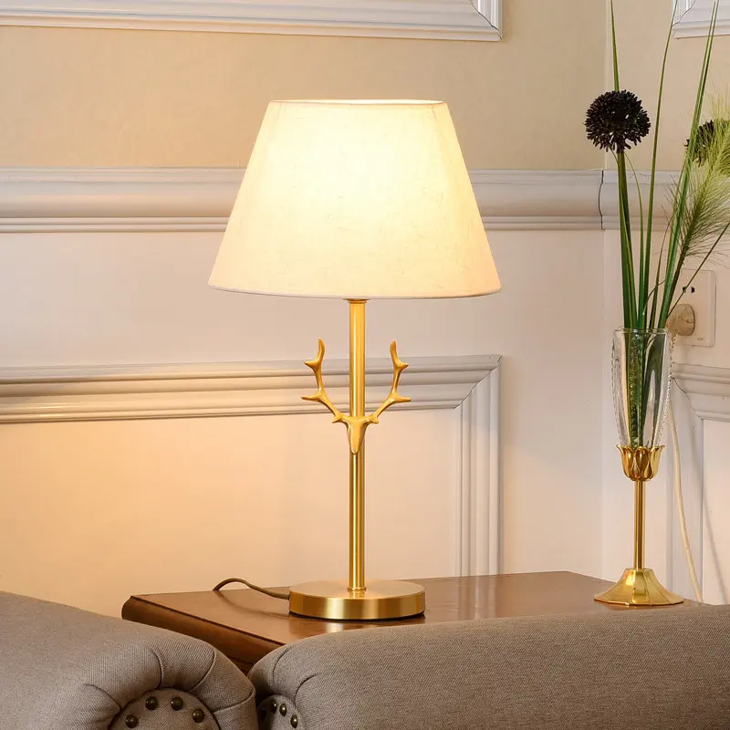 

Full Copper Table Lamps Living Room Bedroom Bedside Restaurant Study Hotel Nordic Creative Personality Art Deer Horn Desk Lights