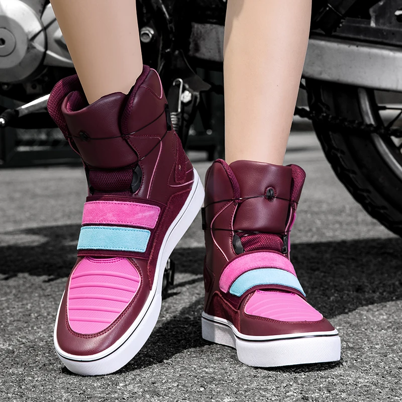 أحذية واقية للدراجات النارية للسيدات للفصول الأربعة، أحذية ركوب عالية الجودة مضادة للانزلاق ومقاومة للاهتراء وجيدة التهوية