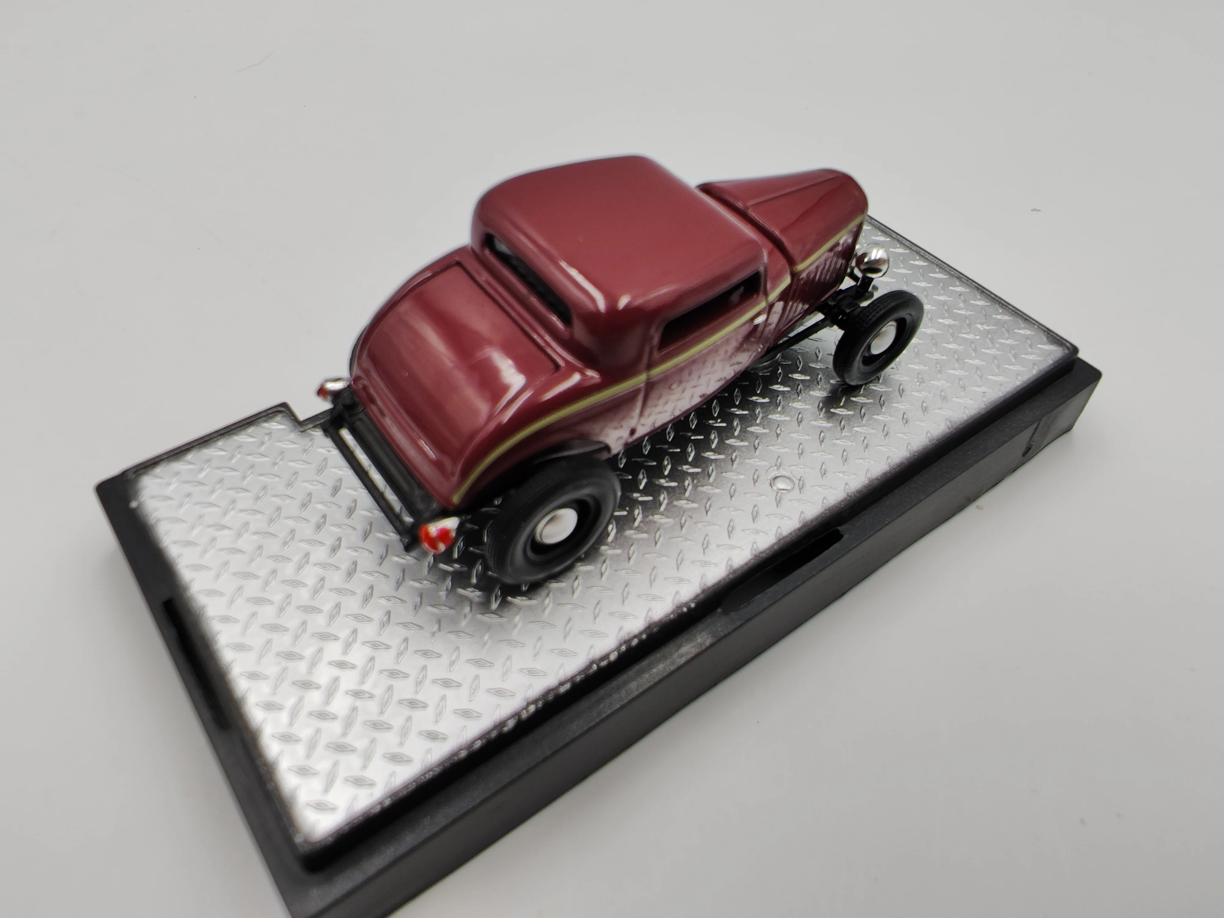 M2 Machines 1/64 1932 for Ford three window coupe Diecast Model Car Kids Toys Gift